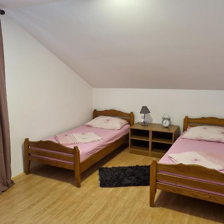 Apartmani Slavica Biograd Na Moru Eksteriør billede