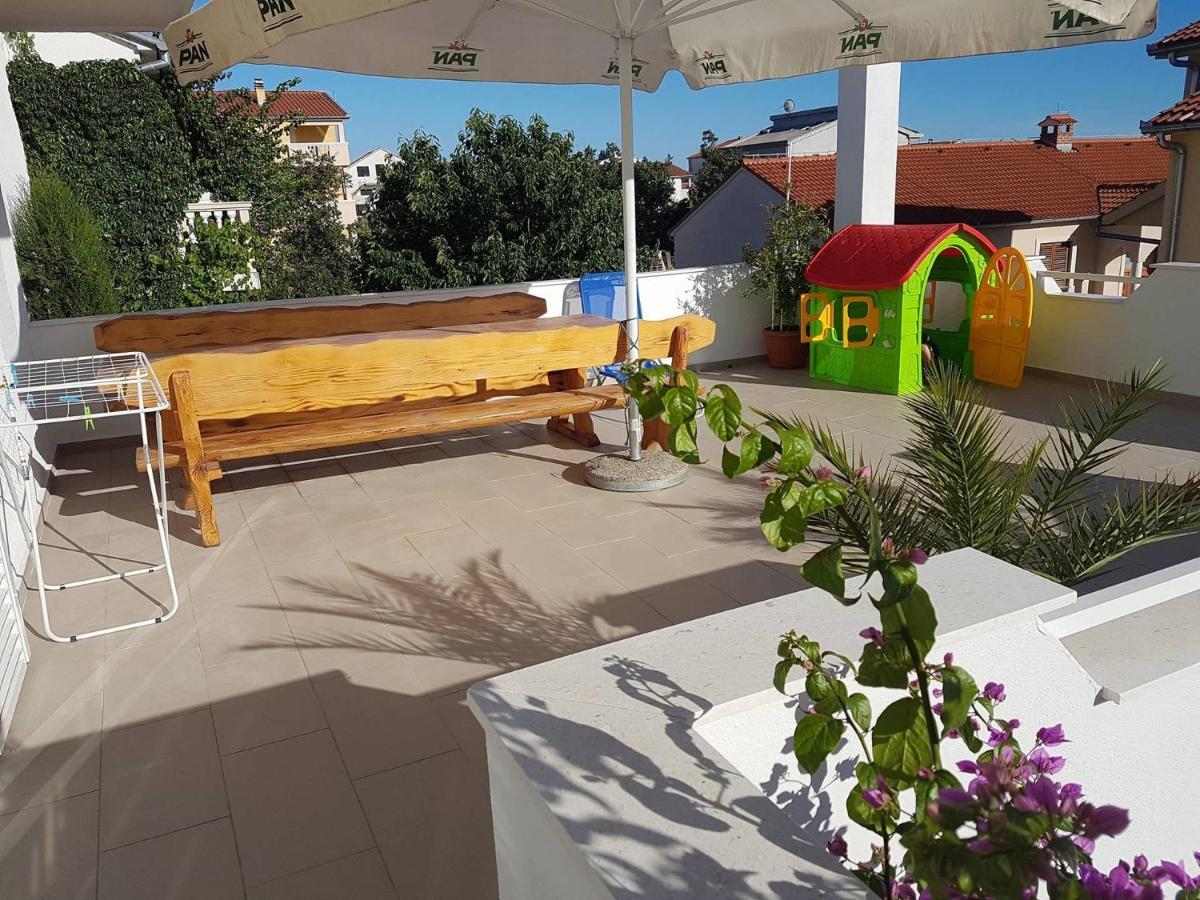 Apartmani Slavica Biograd Na Moru Eksteriør billede