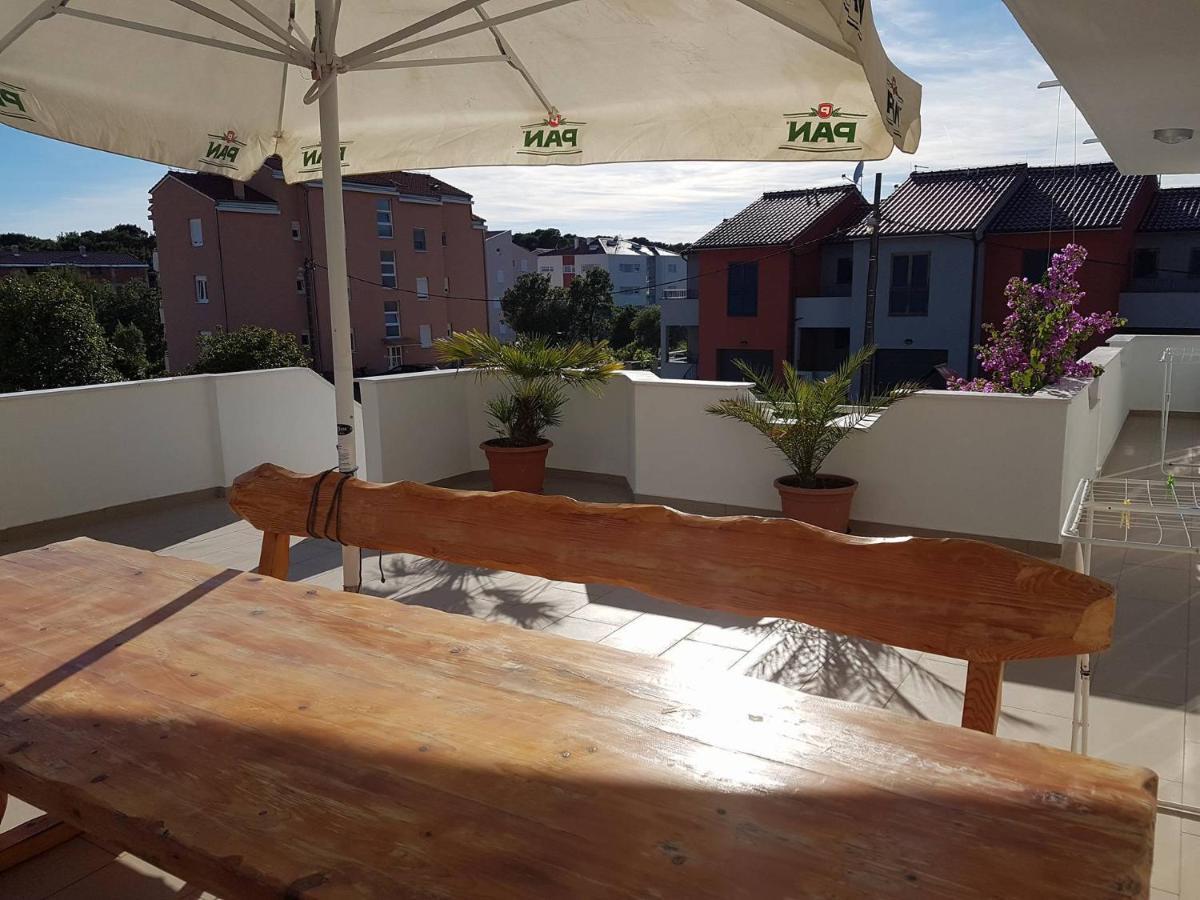 Apartmani Slavica Biograd Na Moru Eksteriør billede