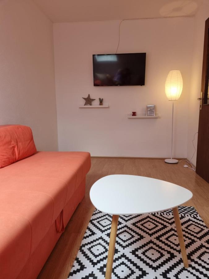 Apartmani Slavica Biograd Na Moru Eksteriør billede
